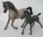 Pur-sang arabe Schleich + poulain 97875 13761 13762, Enlèvement ou Envoi, Comme neuf, Cheval, Statue ou Figurine