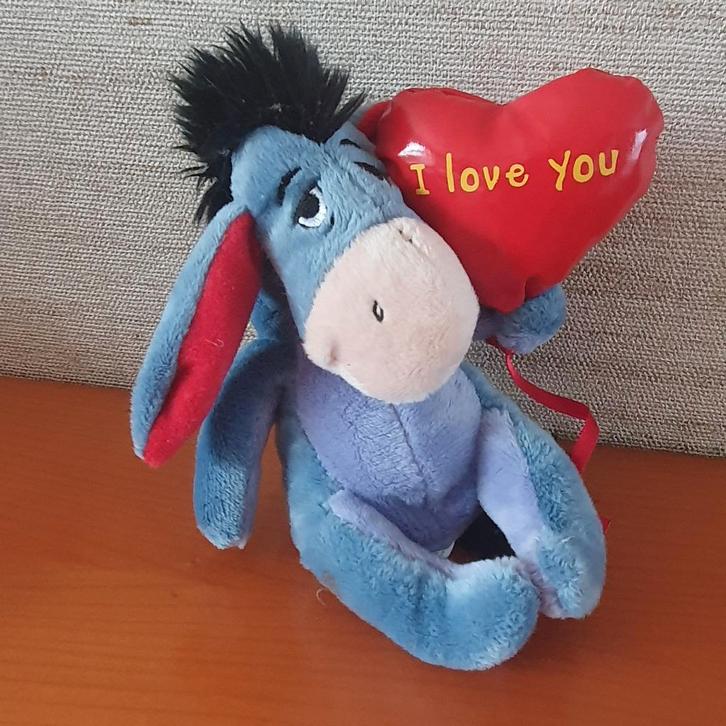 Eeyore knuffel – 25 cm – Disney “I Love You”, Kinderen en Baby's, Speelgoed | Knuffels en Pluche, Zo goed als nieuw, Overige typen