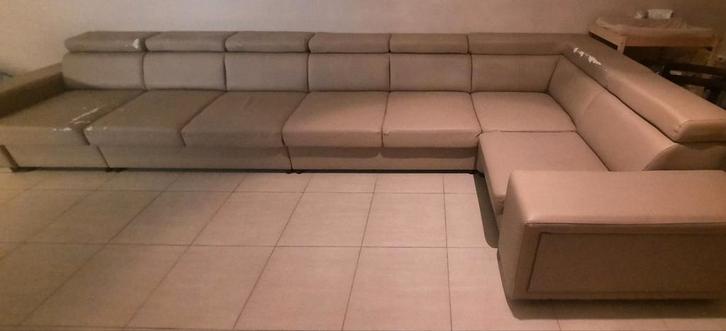 GRATUIT ! ! ! Place à offrir gratuitement., Maison & Meubles, Canapés | Coins salons complets, Enlèvement