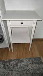 Nachtkast/bijzettafel Ikea met lade, Huis en Inrichting, Ophalen, Gebruikt, Hout