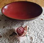 Rood keramiek schaaltje met bruin en zwart, Maison & Meubles, Cuisine | Vaisselle, Comme neuf, Autres styles, Céramique, Enlèvement ou Envoi