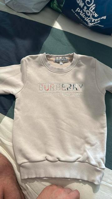 Burberry pull taille 116, Enlèvement ou Envoi