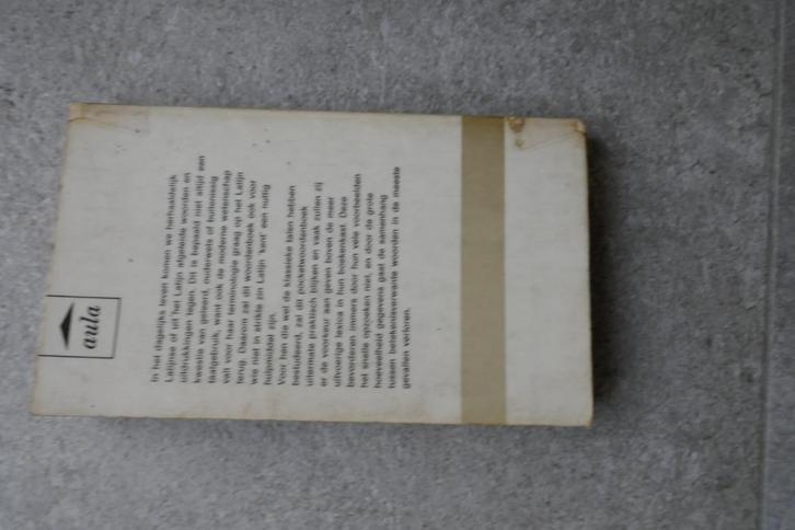 Latijns-Nederlands woordenboek (vintage), Boeken, Woordenboeken, Gelezen, Latijn, Prisma of Spectrum, Ophalen of Verzenden