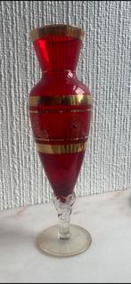 Mooi vintage vaas, Enlèvement