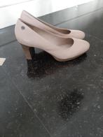 Nieuwe pumps  maat 40, Vêtements | Femmes, Chaussures, Enlèvement ou Envoi, Neuf, Beige, Escarpins