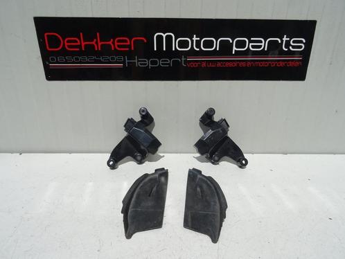 Afwerkkapjes uitlaat + Rubbers Yamaha YZF R1 2007-2008 RN19, Motoren, Onderdelen | Yamaha, Gebruikt, Ophalen of Verzenden