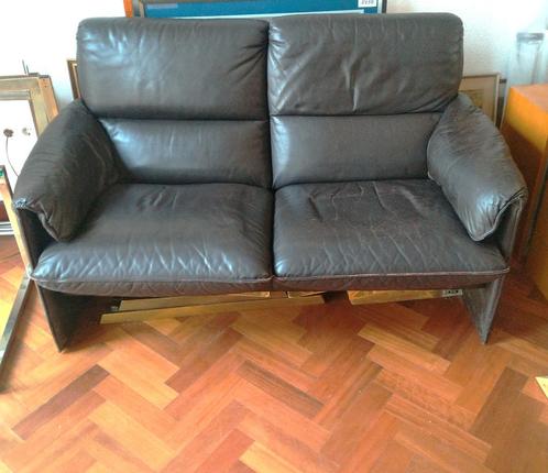 Leolux Bora Beta leder leer 2 zits bank. Verstelbare rug., Huis en Inrichting, Zetels | Zetels, Gebruikt, Rechte bank, Tweepersoons