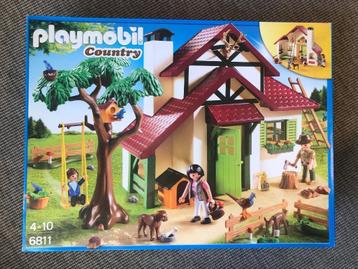 Playmobil Country 6811 : Maison des Rangers disponible aux enchères