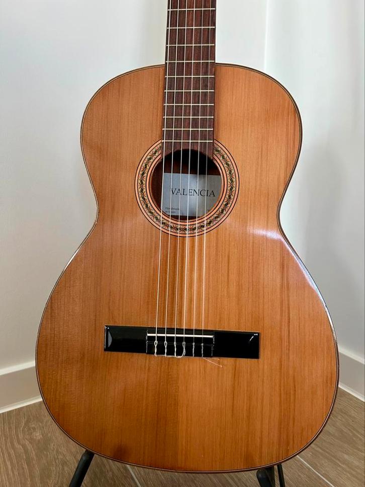 Valencia VT-65 klassieke gitaar ‘80, Muziek en Instrumenten, Snaarinstrumenten | Gitaren | Akoestisch, Zo goed als nieuw, Ophalen