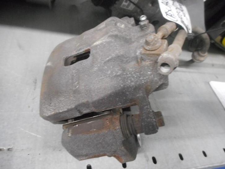 REMKLAUW RECHTS VOOR Opel Cascada (01-2013/04-2019), Auto-onderdelen, Remmen en Aandrijving, Opel, Gebruikt