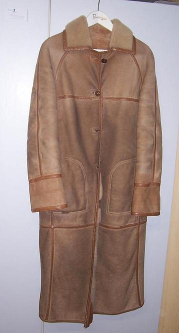 Vintage Lamy coat beschikbaar voor biedingen