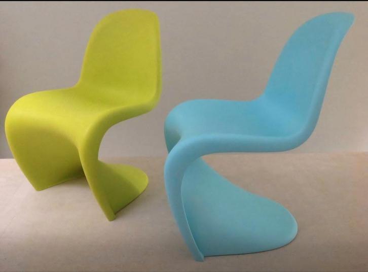 Junior Verner Panton 2 stuks, Huis en Inrichting, Stoelen, Gebruikt, Twee, Ophalen