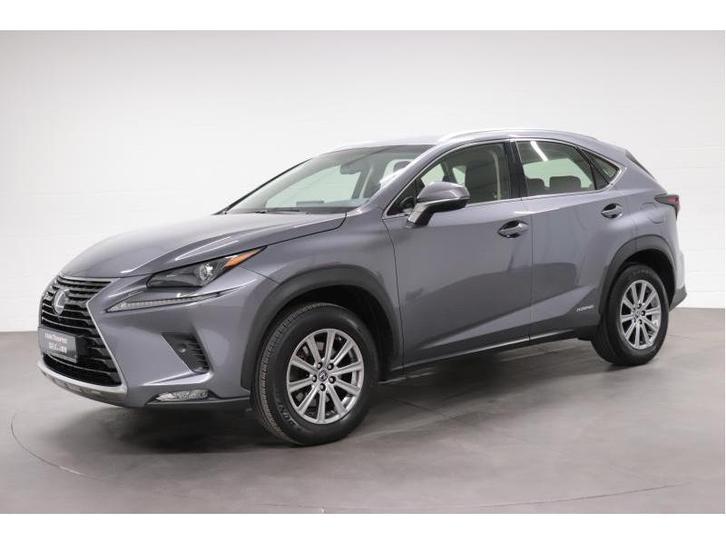 Lexus NX 300H Business Edition Plus Lexus NX300h Business Ed, Auto's, Lexus, NX, Airbags, Airconditioning, Bluetooth, Boordcomputer