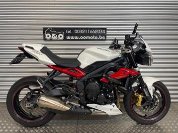 Triumph Street Triple 675R ABS + Garantie + GRATIS onderhoud, Motoren, Motoren | Triumph, 675 cc, Bedrijf, 3 cilinders, Meer dan 35 kW