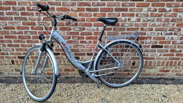 Damesfiets 21versnellingen beschikbaar voor biedingen