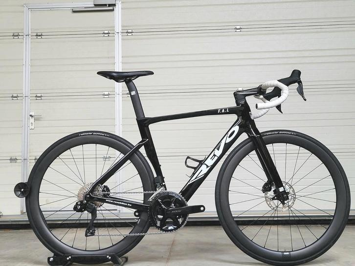 Revo FAL racefiets, Fietsen en Brommers, Fietsen | Racefietsen, Gebruikt, Heren, Overige merken, Meer dan 20 versnellingen, 28 inch