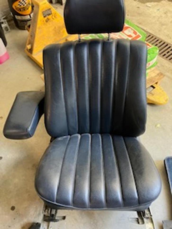 W123 zetels 4 st = set blauw mb tex ( ex-leder), Auto-onderdelen, Interieur en Bekleding, Mercedes-Benz, Oldtimer onderdelen, Overige automerken