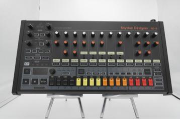 Drumcomputer Behringer RD-8 MKII, Musique & Instruments, Batteries électroniques, Enlèvement, Comme neuf, Roland
