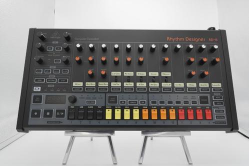 Drumcomputer Behringer RD-8 MKII, Muziek en Instrumenten, Drumcomputers, Zo goed als nieuw, Roland, Ophalen