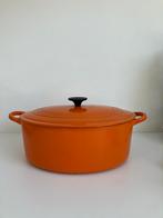 Le Creuset oval Dutch oven, Huis en Inrichting, Gebruikt, Gietijzer, Ophalen of Verzenden, Keramische plaat