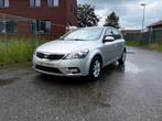 Kia C'eed 1.6 dCi Facelift Euro5, 5 places, Berline, Tissu, Achat