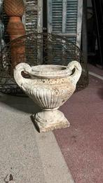 Franse bloempot vaas met oren, barok witte beton antiek, Tuin en Terras, Tuinvazen, Ophalen, Zo goed als nieuw