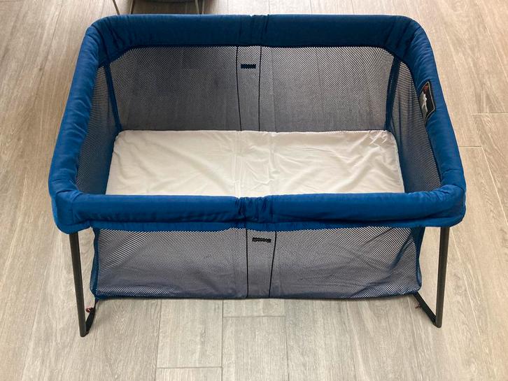 Reisbed babybjorn, Kinderen en Baby's, Babywiegjes en Ledikanten, Zo goed als nieuw, Reisbedje, Ophalen