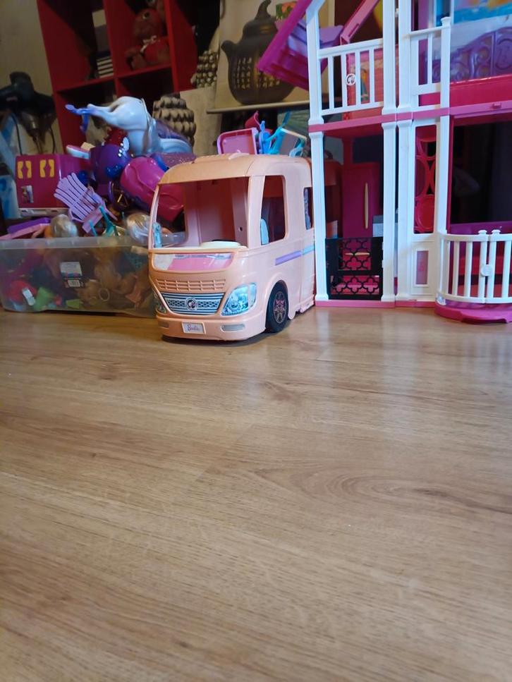 Gros lot maison camping car Barbie, Kinderen en Baby's, Speelgoed | My Little Pony