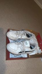 Puma maat 32, Enlèvement ou Envoi, Comme neuf