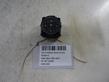 HORLOGE Volkswagen Passat (3G2) (01-2014/-) (3G0919204C), Utilisé, Volkswagen