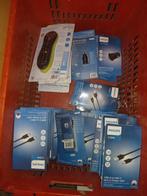 Lot cable chargeur et télécommande Philips, Enlèvement, Neuf