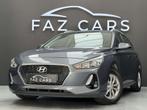 Hyundai i30 SW 1.4i * 1ER PROP + CLIM + JANTES + GARANTIE *, Auto's, Hyundai, Voorwielaandrijving, Stof, Gebruikt, 4 cilinders