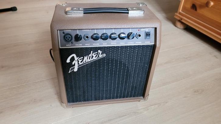 Fender acoustasonic 15 amp, Muziek en Instrumenten, Versterkers | Bas en Gitaar, Zo goed als nieuw, Gitaar, Ophalen