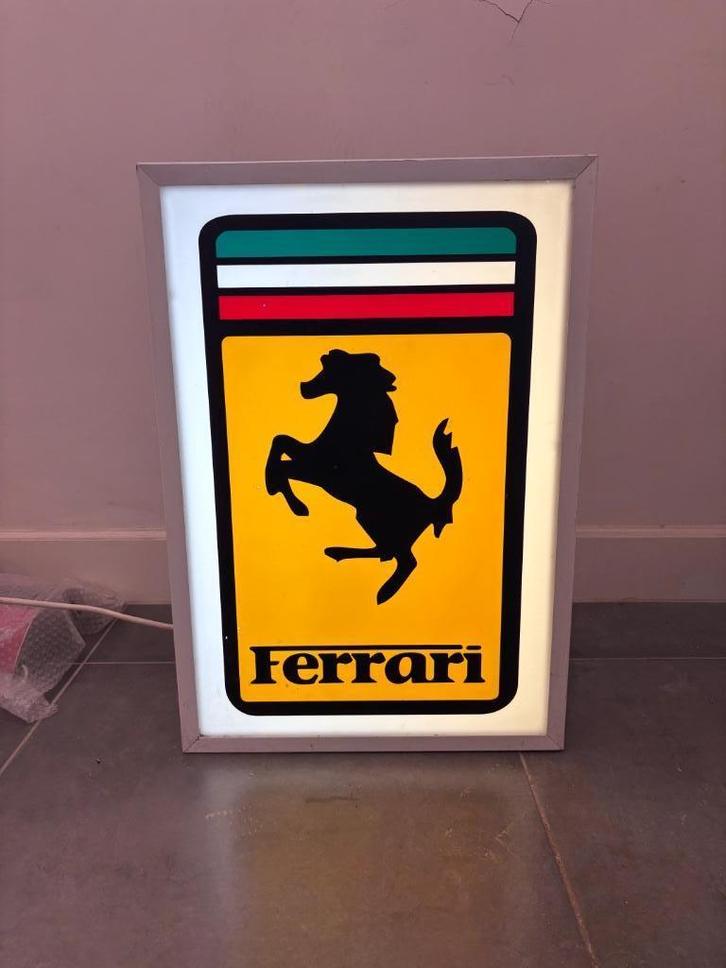 Ferrari Lightbox, Huis en Inrichting, Lampen | Overige, Gebruikt, Ophalen