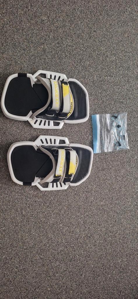 Footstraps kiteboard Liquid force fusion impact, Watersport en Boten, Kitesurfen, Zo goed als nieuw, Kiteboard, Ophalen