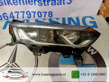 Koplamp Renault Koleos Rechts  260607106R beschikbaar voor biedingen