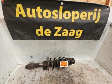 Schokdemperpoot links-voor van een Seat Ibiza beschikbaar voor biedingen