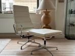 Eames replica relax met voetbankje, Huis en Inrichting, Ophalen, Nieuw, Wit