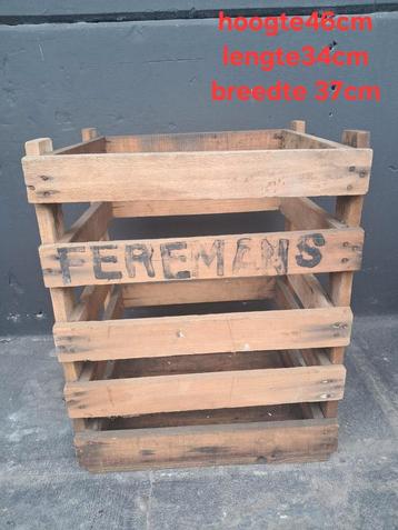 houten kist – F. Feremans beschikbaar voor biedingen