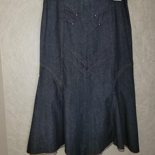 rok jeans, iets langere lengte 80cm, M40, 3st 15€, te Hamme, Kleding | Dames, Rokken, Zo goed als nieuw, Blauw, Onder de knie