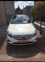 Mercedes-Benz zo goed als nieuw, Autos, Mercedes-Benz, Cuir et Tissu, Automatique, Phares directionnels, Achat