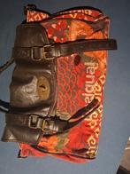 Desingual tas, Enlèvement