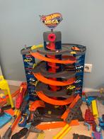 Hot Wheels: mega garage, car wash, …, Kinderen en Baby's, Speelgoed | Racebanen, Ophalen, Zo goed als nieuw, Hot Wheels