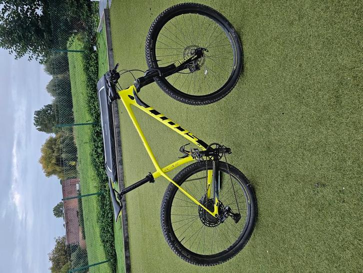 scott scale 940, Fietsen en Brommers, Fietsen | Crossfietsen en BMX, Gebruikt, Ophalen of Verzenden