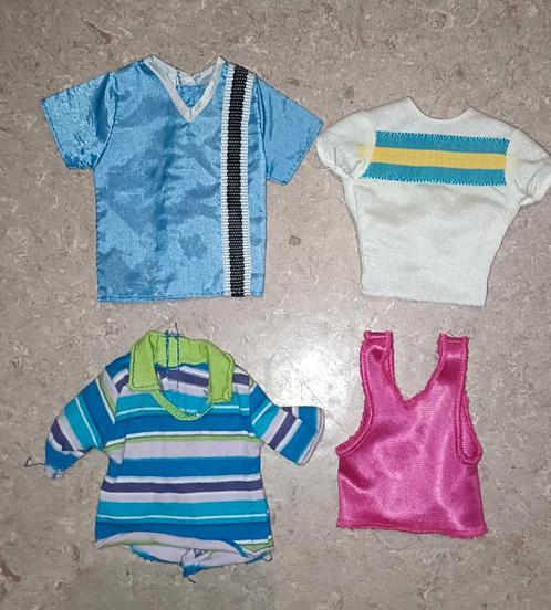 Vintage Barbie Ken 4 t-shirts, Kinderen en Baby's, Speelgoed | Poppen, Gebruikt, Barbie, Ophalen of Verzenden