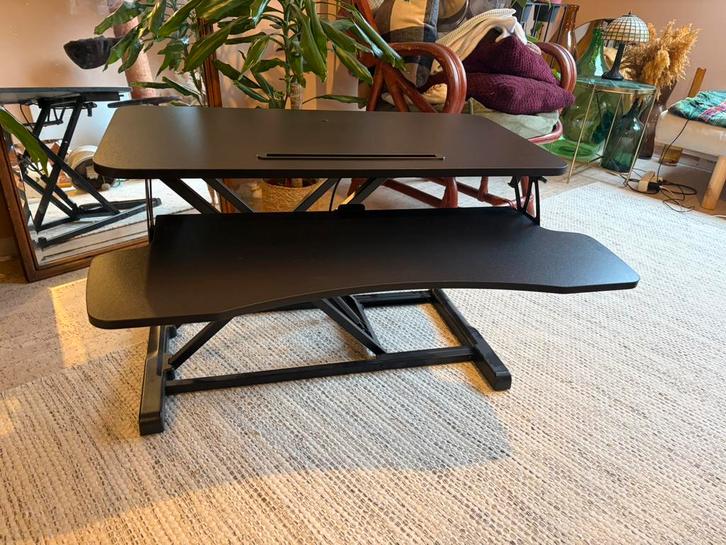 Bureau debout : 2 niveaux pour le bureau, Informatique & Logiciels, Supports d'ordinateur portable, Comme neuf, Enlèvement