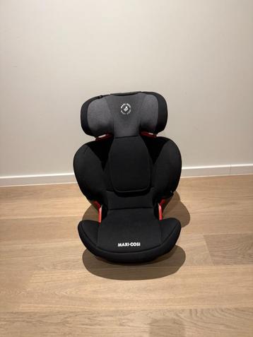 Autostoel maxi cosi  beschikbaar voor biedingen