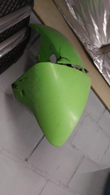kawasaki zx7r onderdelen en gehele moto beschikbaar voor biedingen