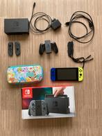 Nintendo Switch met toebehoren, Games en Spelcomputers, Spelcomputers | Nintendo Switch, Ophalen of Verzenden, Gebruikt, Met 3 controllers of meer