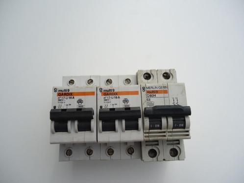 GARDIX 2 x 16A en C60H aardlekschakelaar, Doe-het-zelf en Bouw, Elektriciteit en Kabels, Gebruikt, Ophalen
